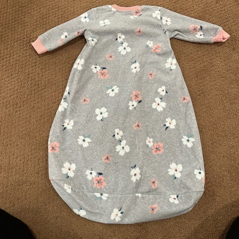 Carter’s Warm Full Zip Girls Floral Sleep Sack Cozy Worn Once Size 3-6 M